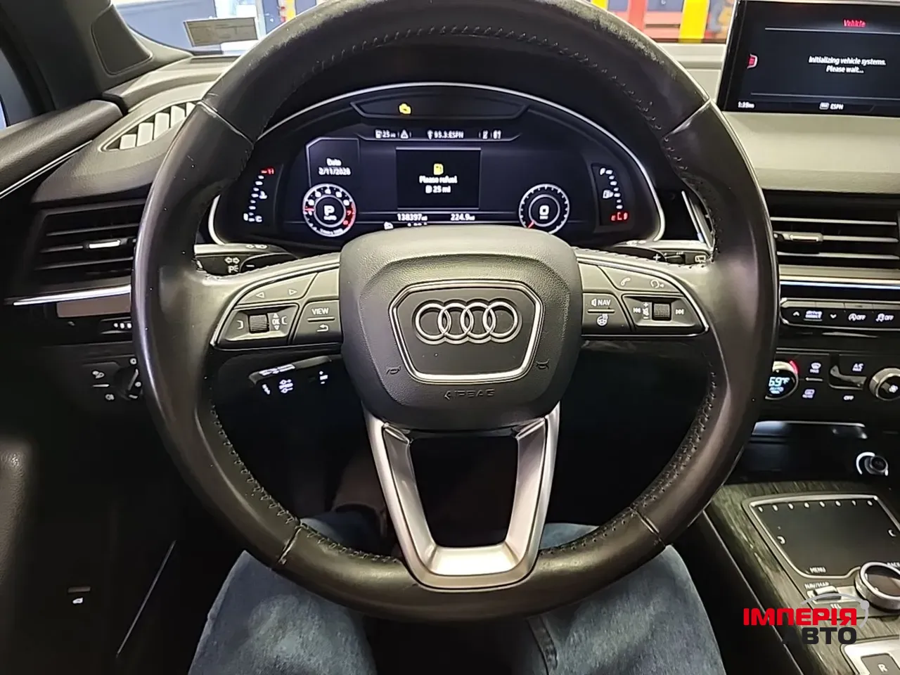 Audi Q7 - фото 8