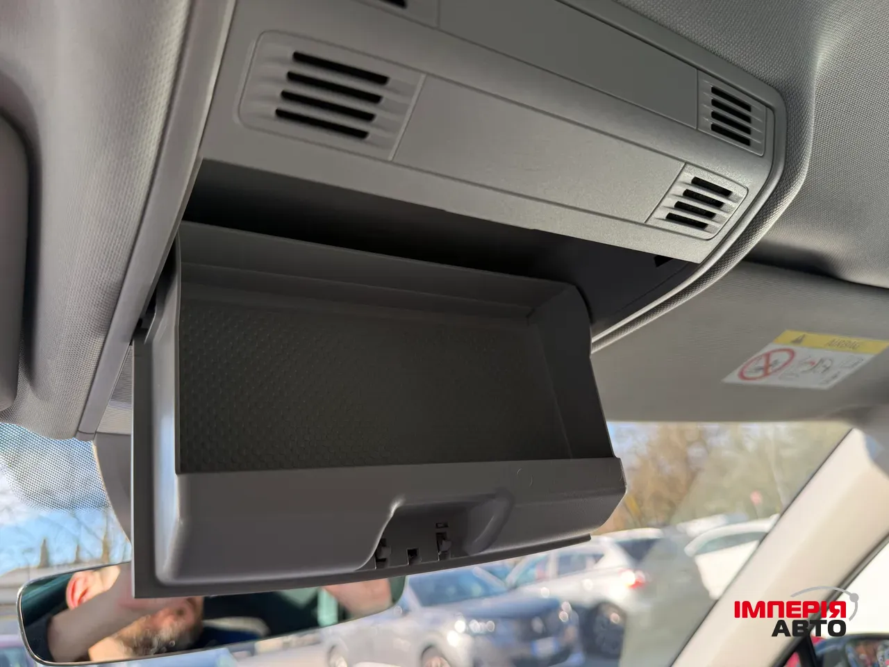 Volkswagen Tiguan - фото 11