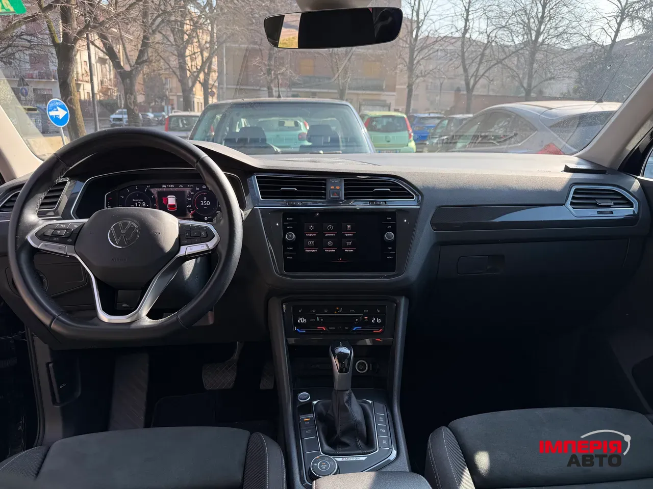 Volkswagen Tiguan - фото 18