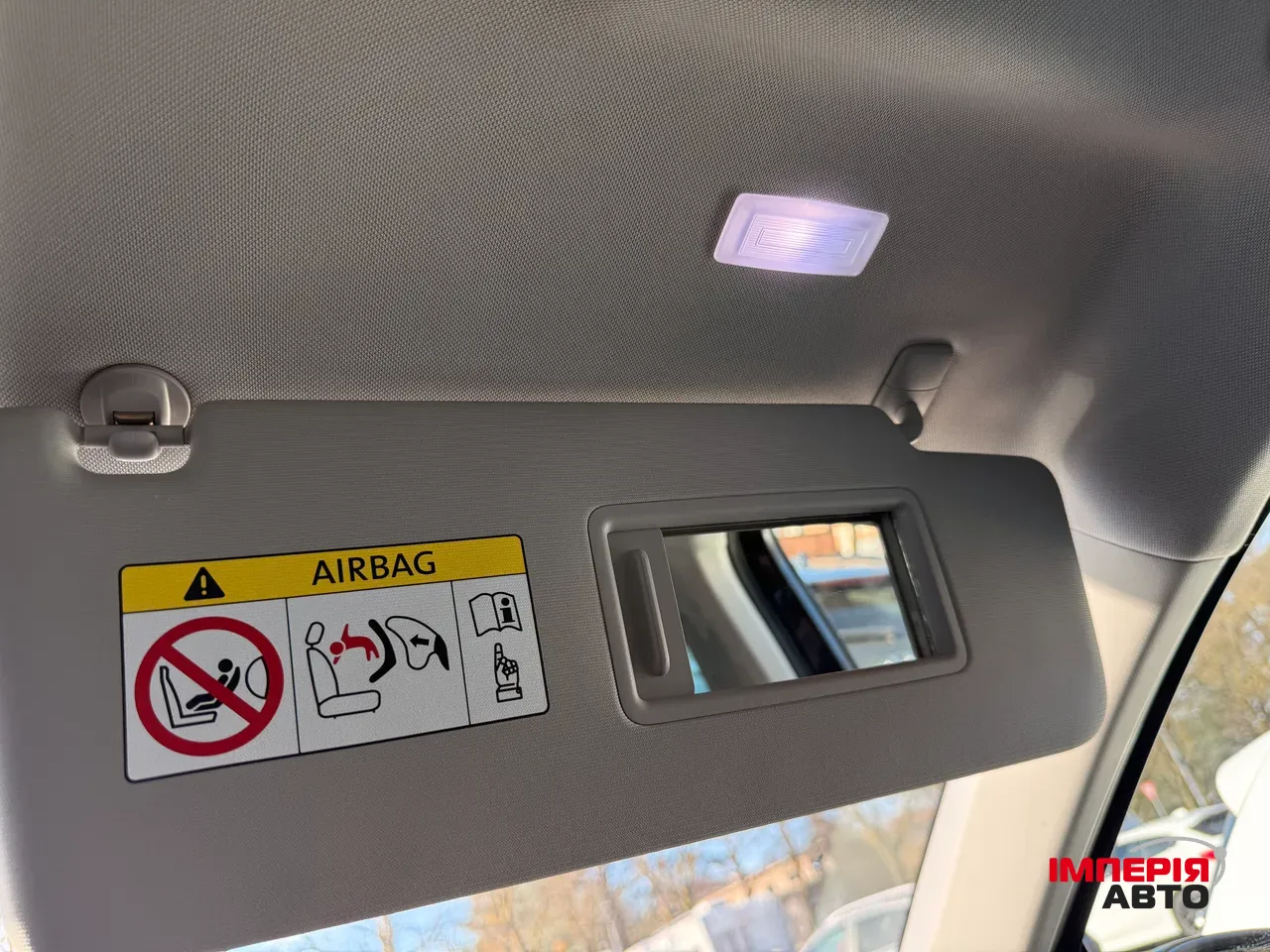 Volkswagen Tiguan - фото 10