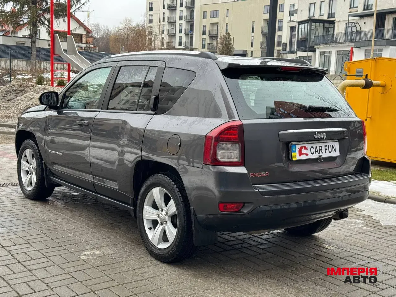 Jeep Compass - фото 9