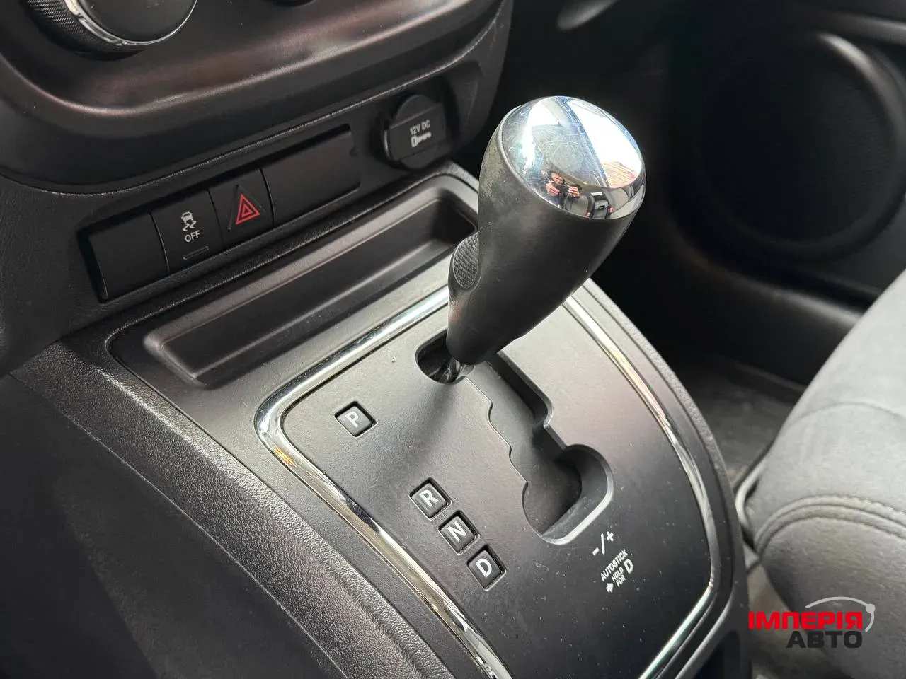 Jeep Compass - фото 4