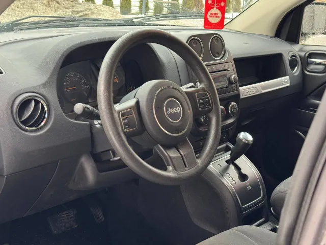 Jeep Compass - фото 3