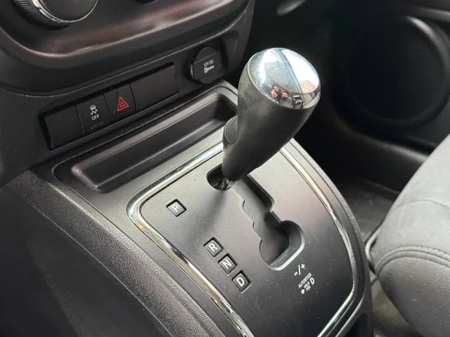 Jeep Compass - фото 4