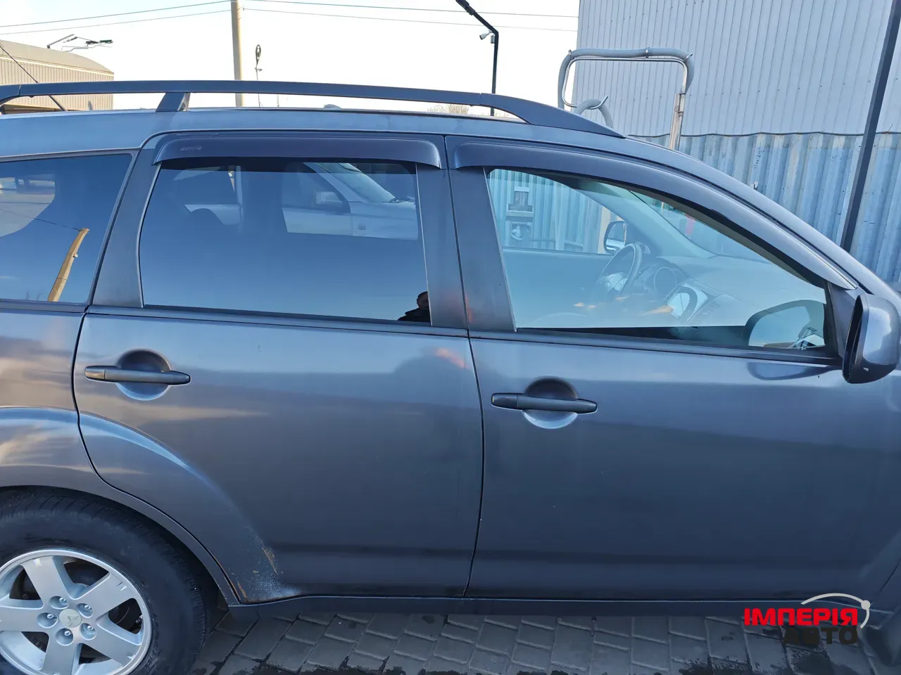 Mitsubishi Outlander - фото 5