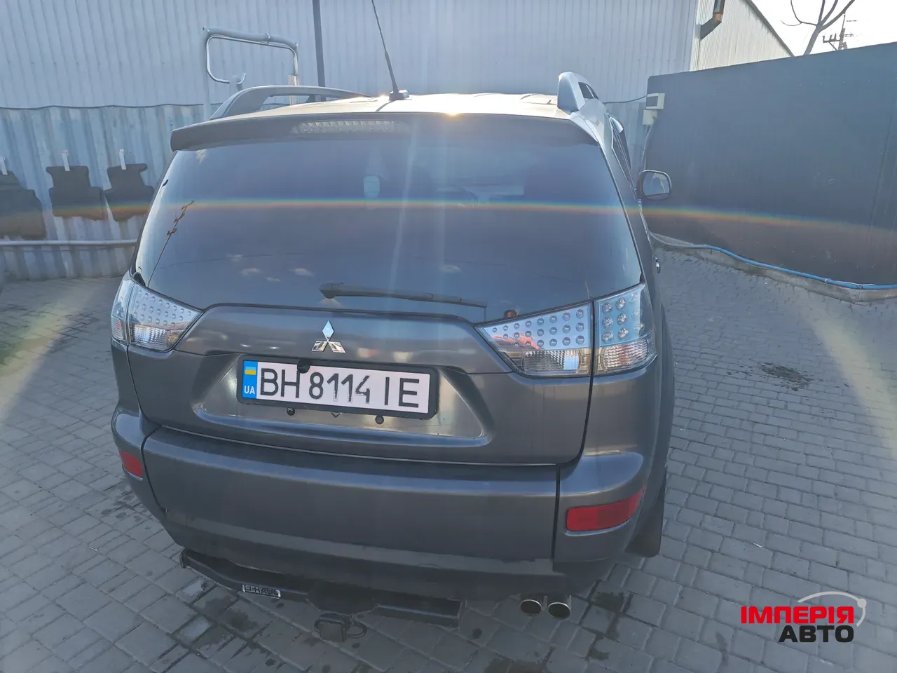 Mitsubishi Outlander - фото 3