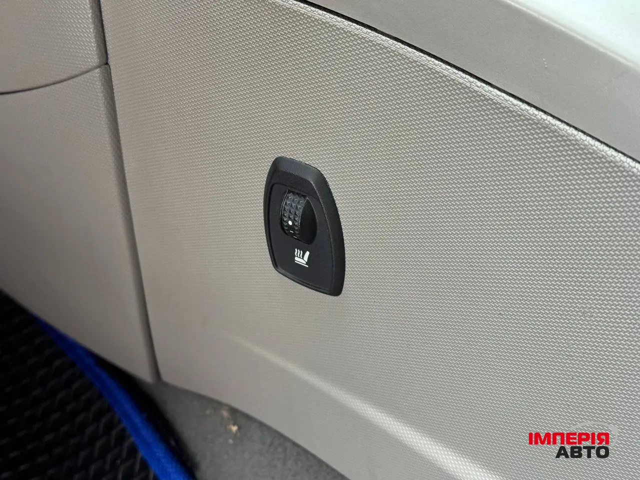 Renault ZOE - фото 17