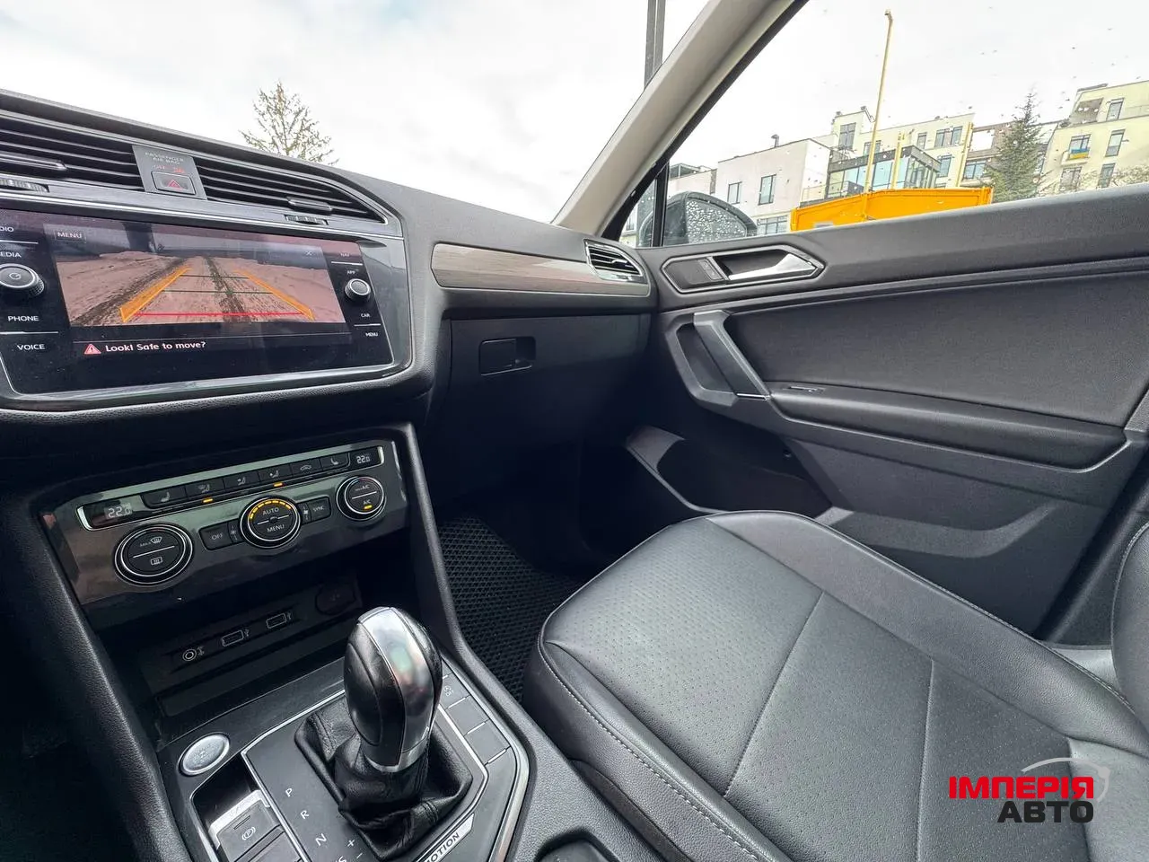 Volkswagen Tiguan - фото 42