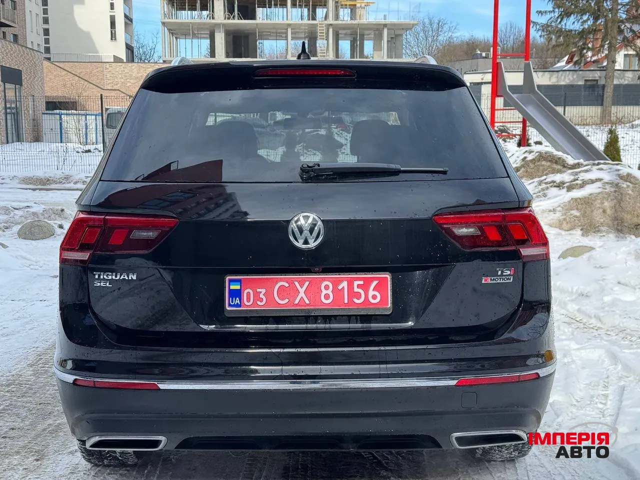 Volkswagen Tiguan - фото 4