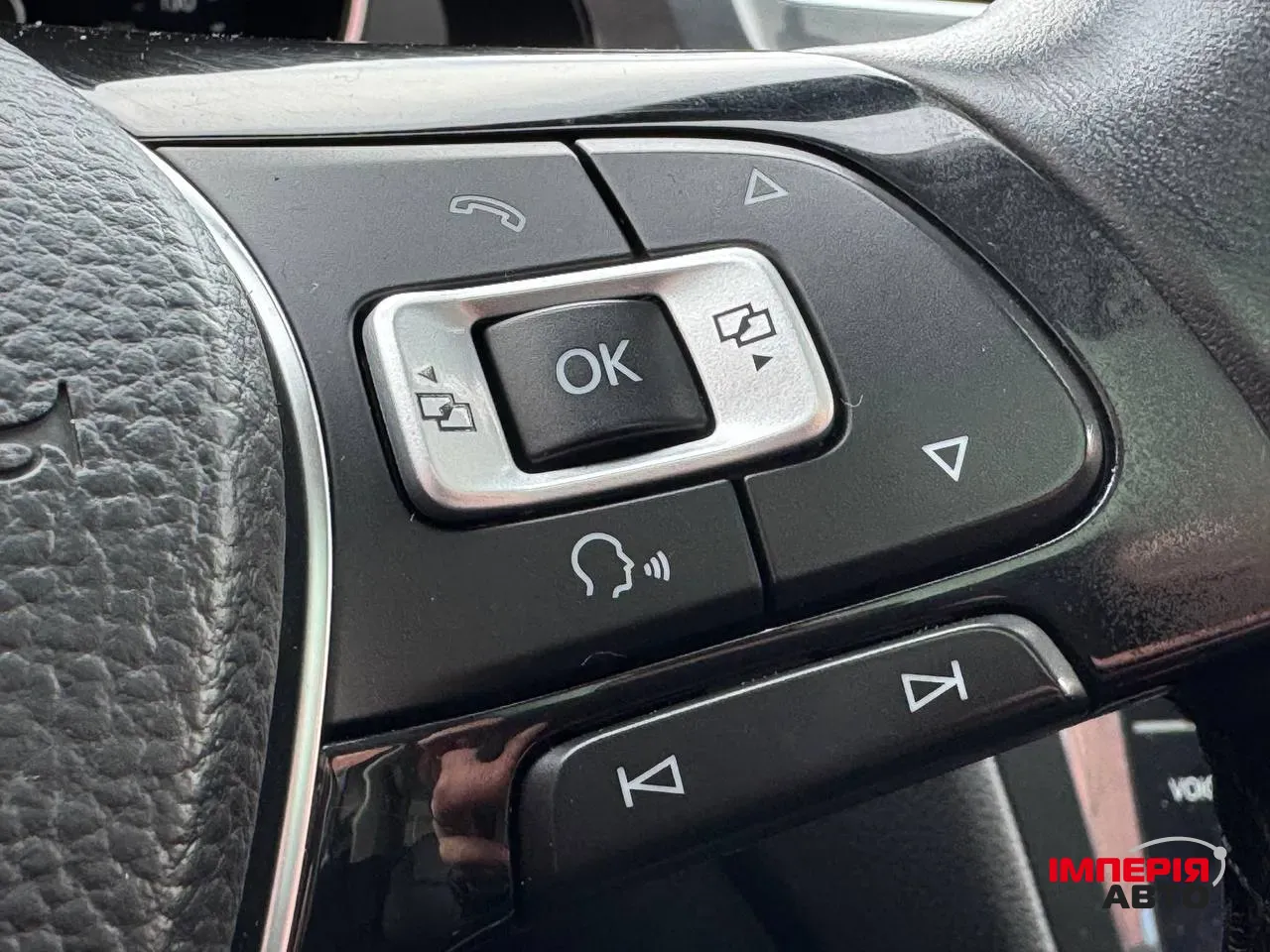 Volkswagen Tiguan - фото 38