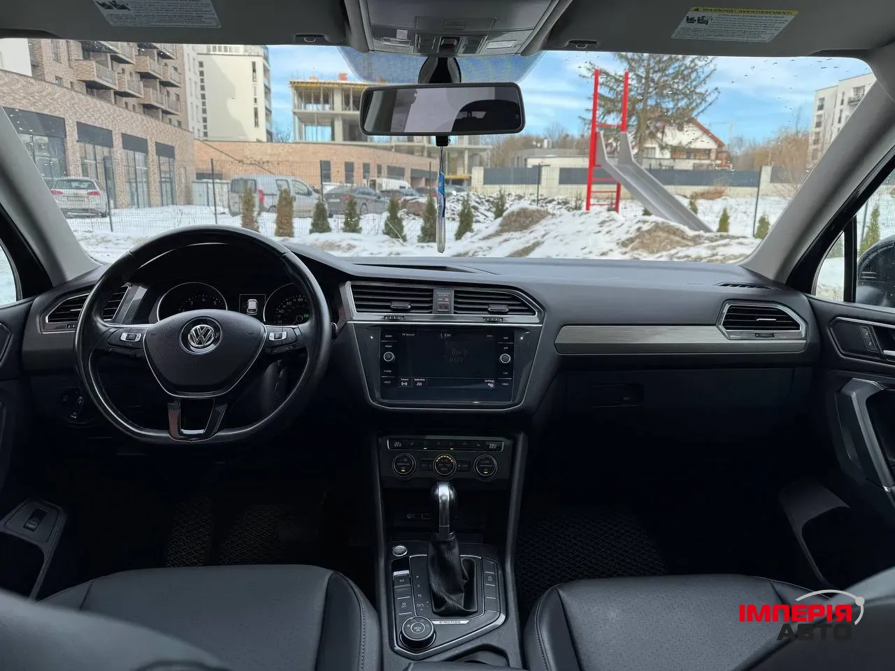 Volkswagen Tiguan - фото 21