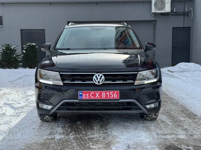 Volkswagen Tiguan - фото 2