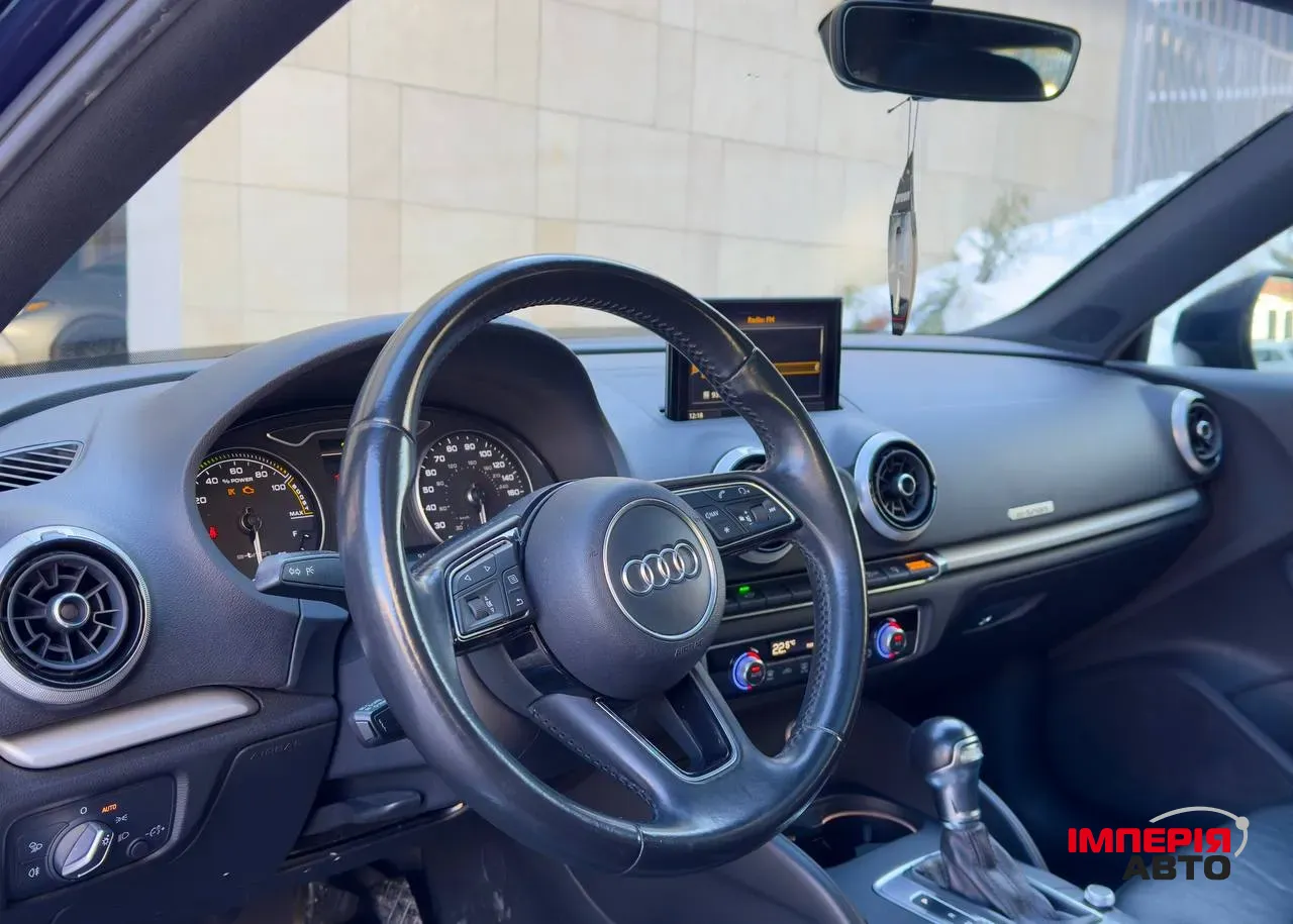 Audi A3 - фото 4