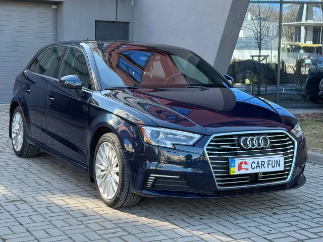 Audi A3 - фото 3