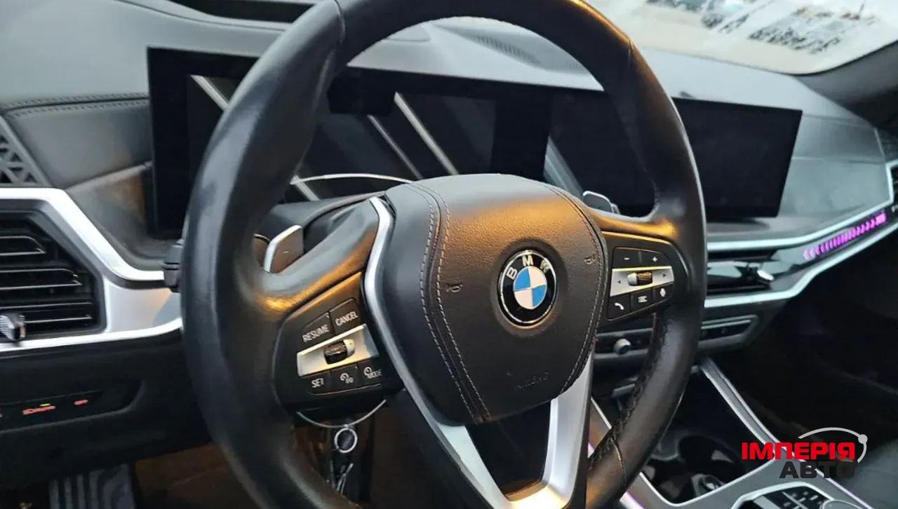 BMW X5 - фото 10