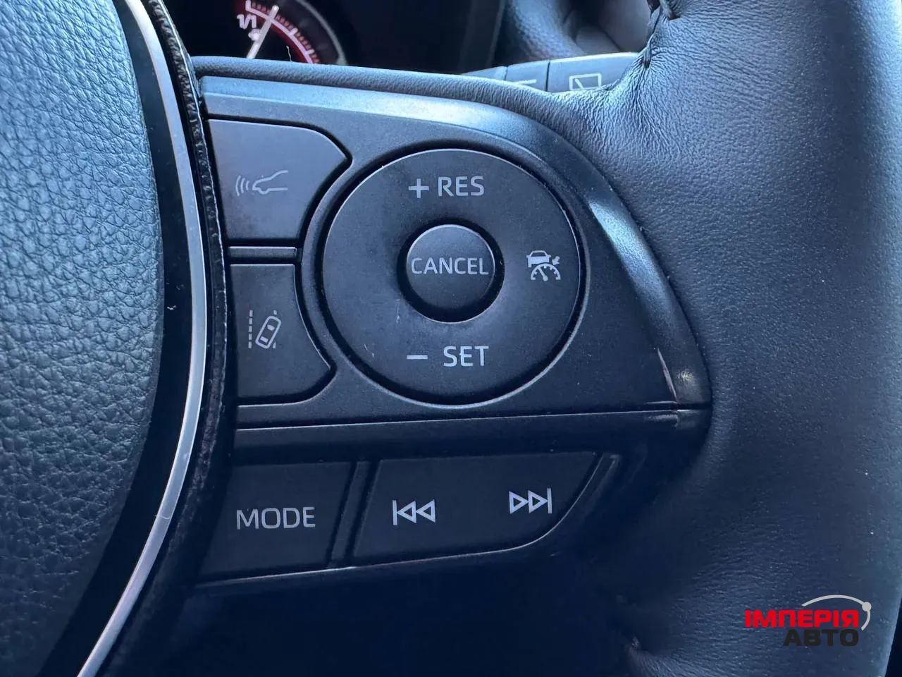 Toyota RAV4 - фото 26