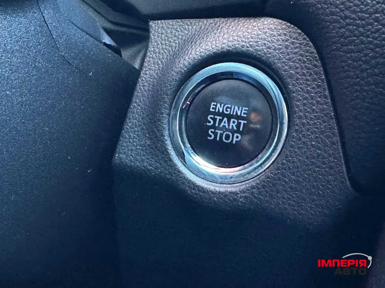 Toyota RAV4 - фото 25