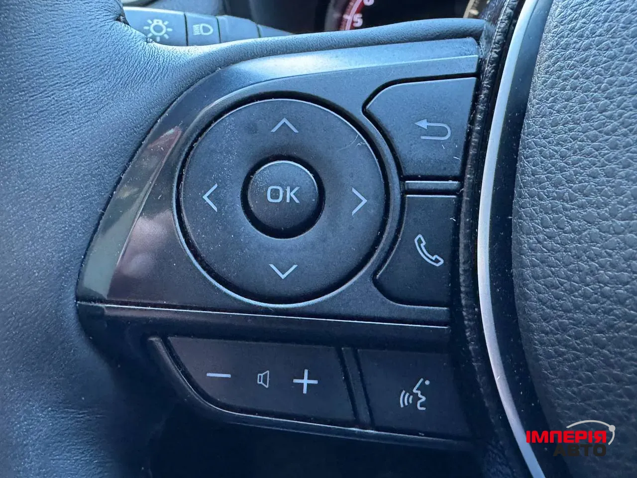 Toyota RAV4 - фото 27