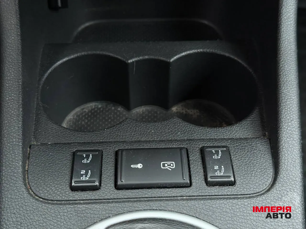 Skoda Fabia - фото 14
