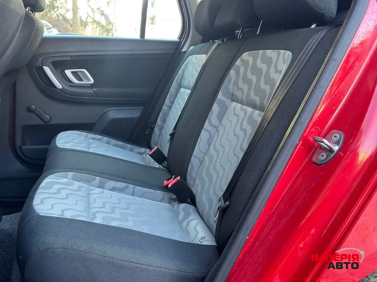 Skoda Fabia - фото 14