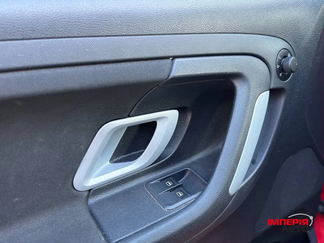 Skoda Fabia - фото 10