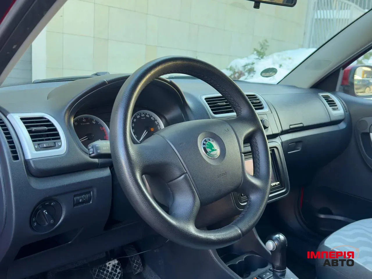 Skoda Fabia - фото 9