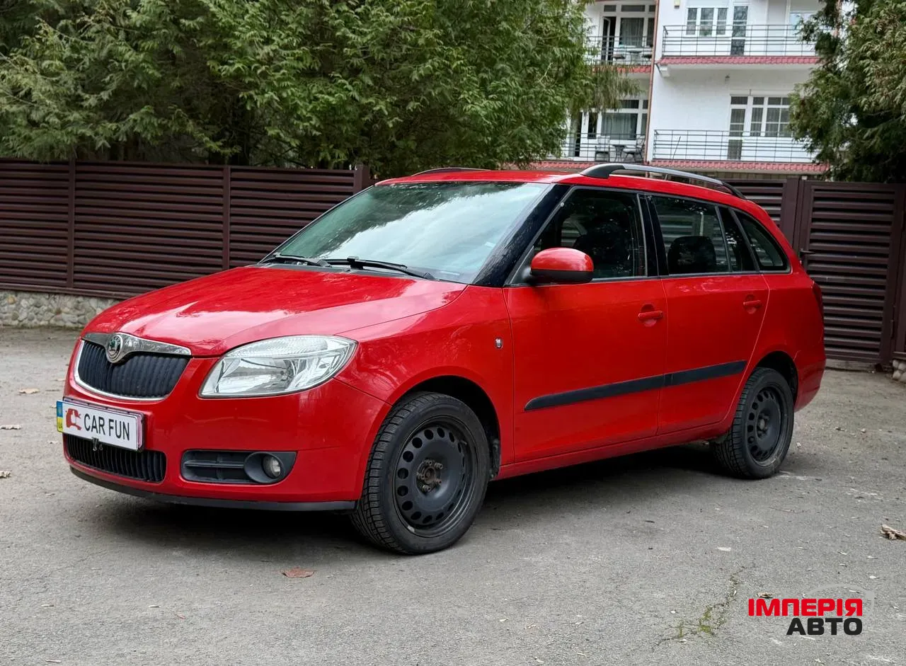 Skoda Fabia - фото 1