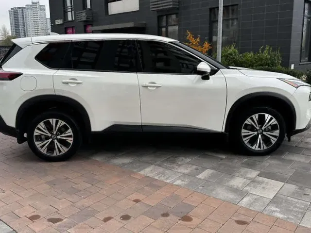 Nissan Rogue - фото 3