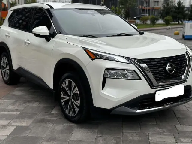 Nissan Rogue - фото 2