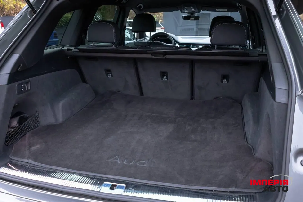 Audi Q7 - фото 8