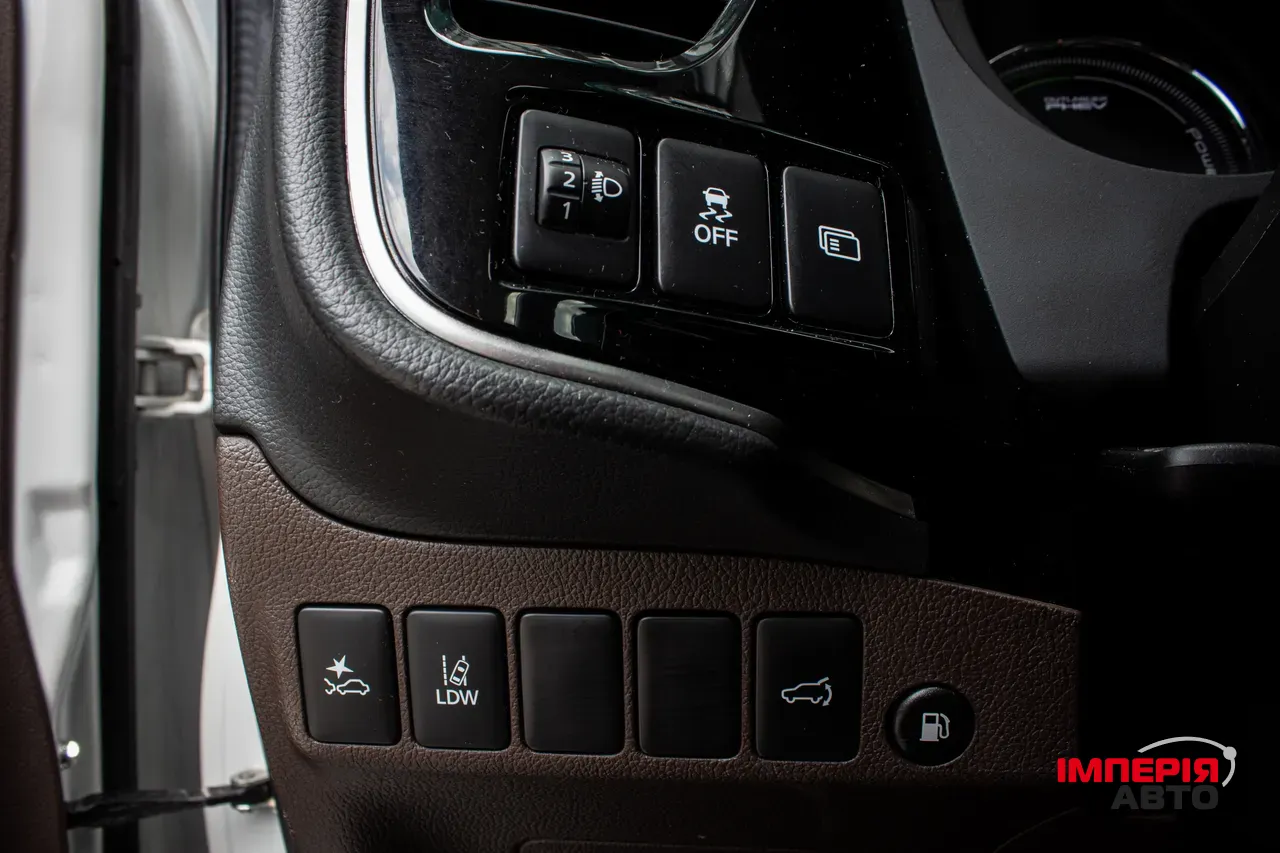 Mitsubishi Outlander - фото 65