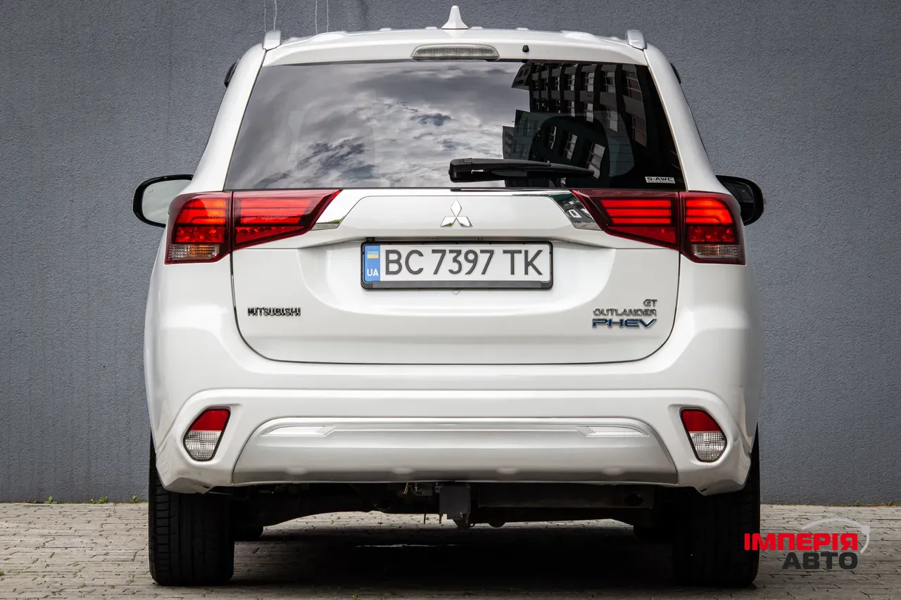 Mitsubishi Outlander - фото 38