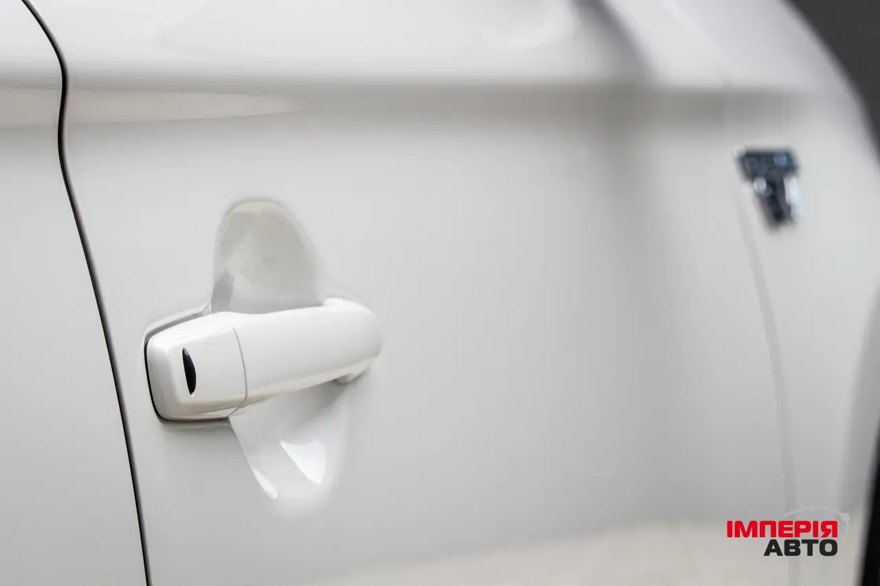 Mitsubishi Outlander - фото 22