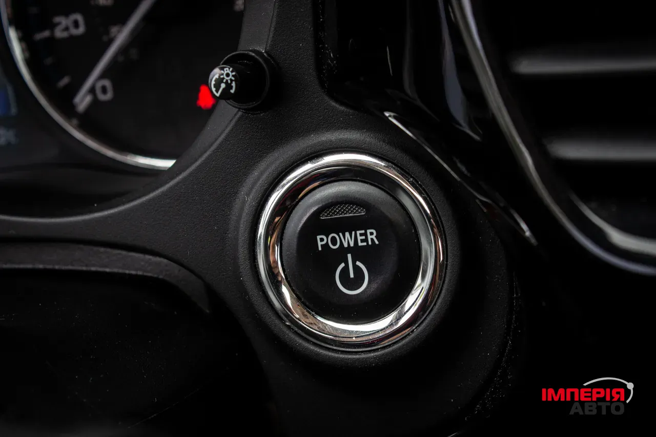 Mitsubishi Outlander - фото 68