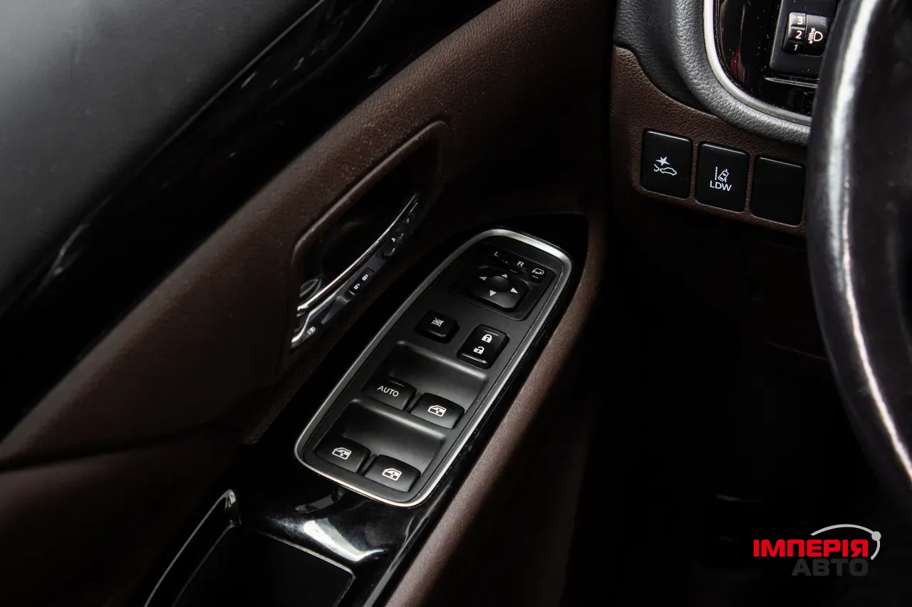 Mitsubishi Outlander - фото 49