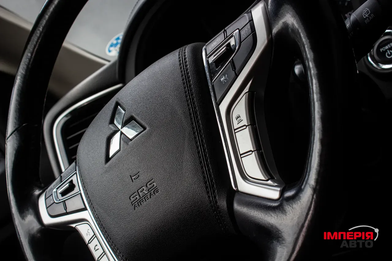 Mitsubishi Outlander - фото 53