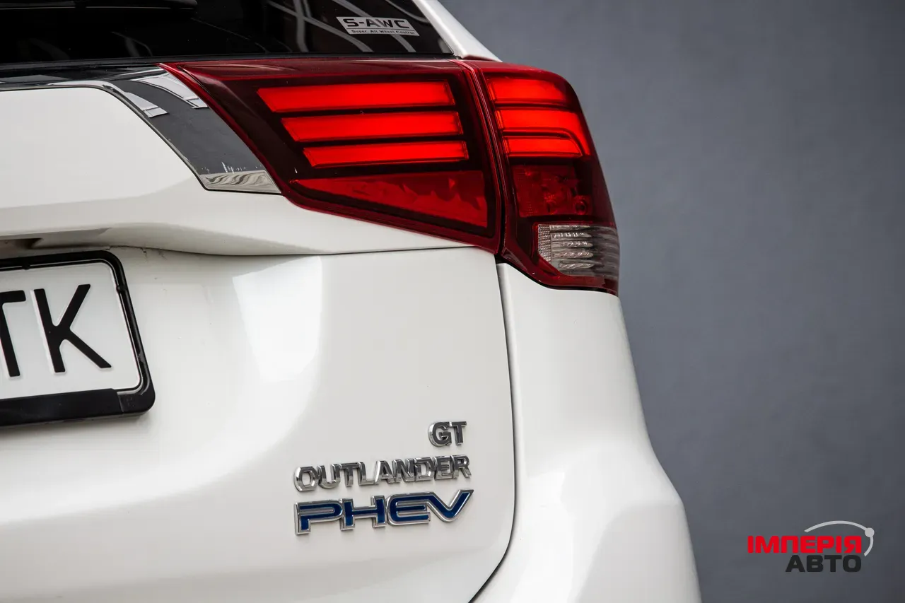 Mitsubishi Outlander - фото 36