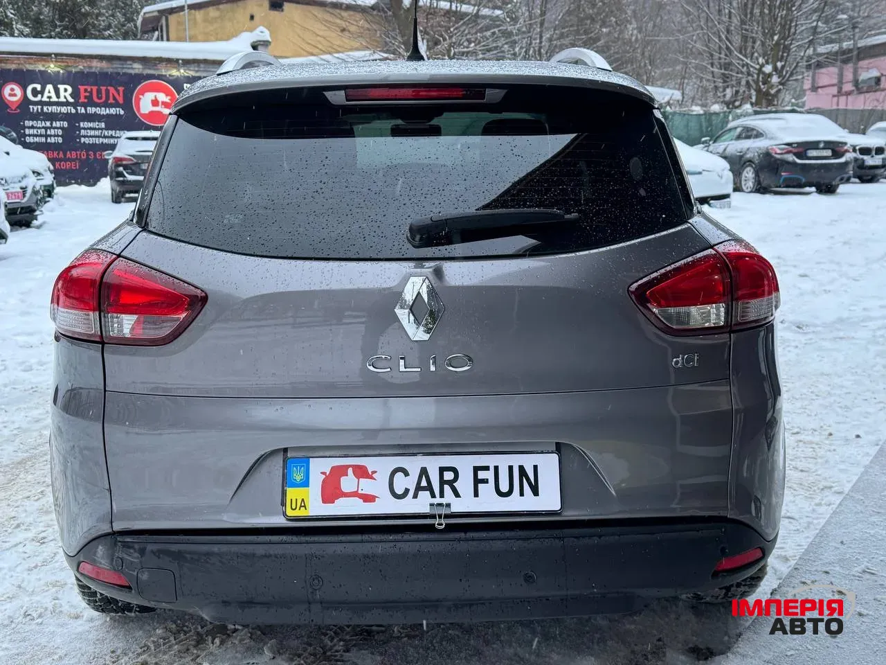 Renault Clio - фото 7