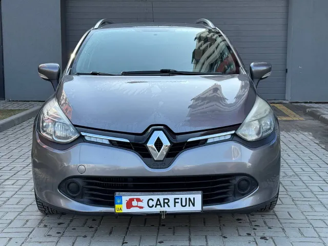 Renault Clio - фото 2