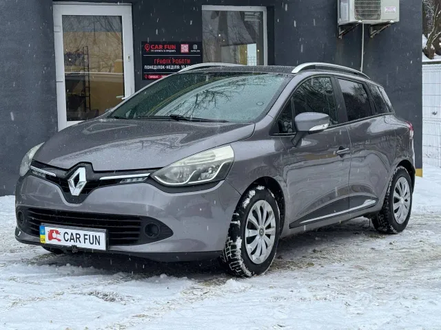 Renault Clio - фото 1