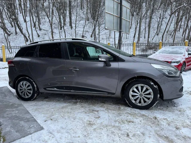 Renault Clio - фото 5