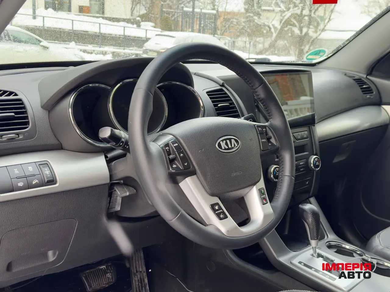 Kia Sorento - фото 12