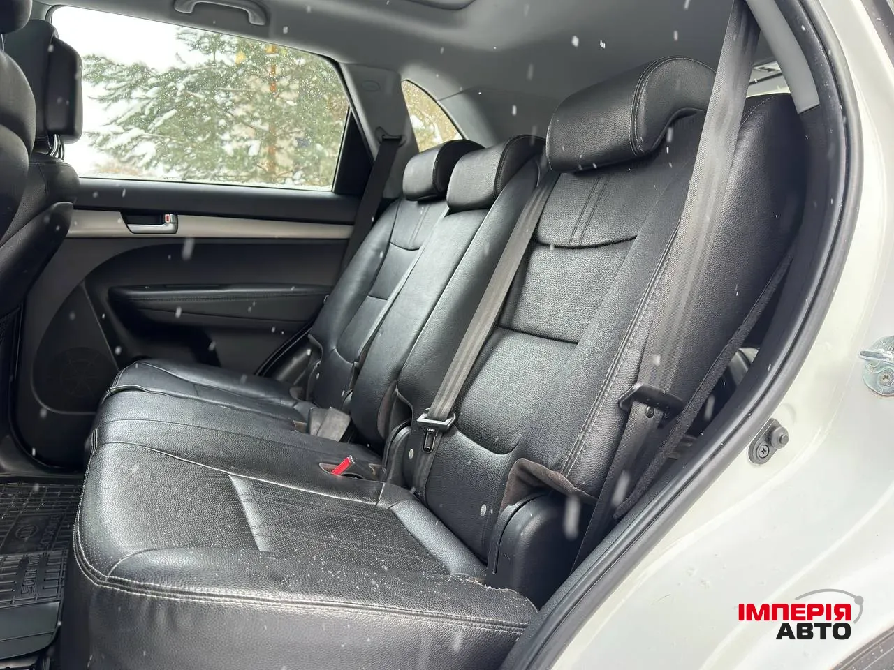 Kia Sorento - фото 16