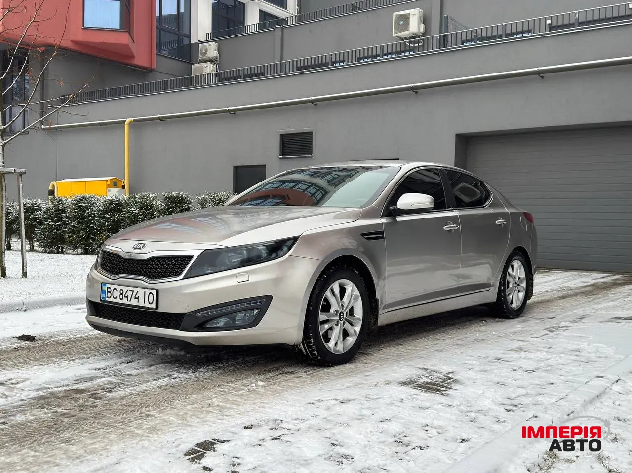 Kia Optima - фото 1