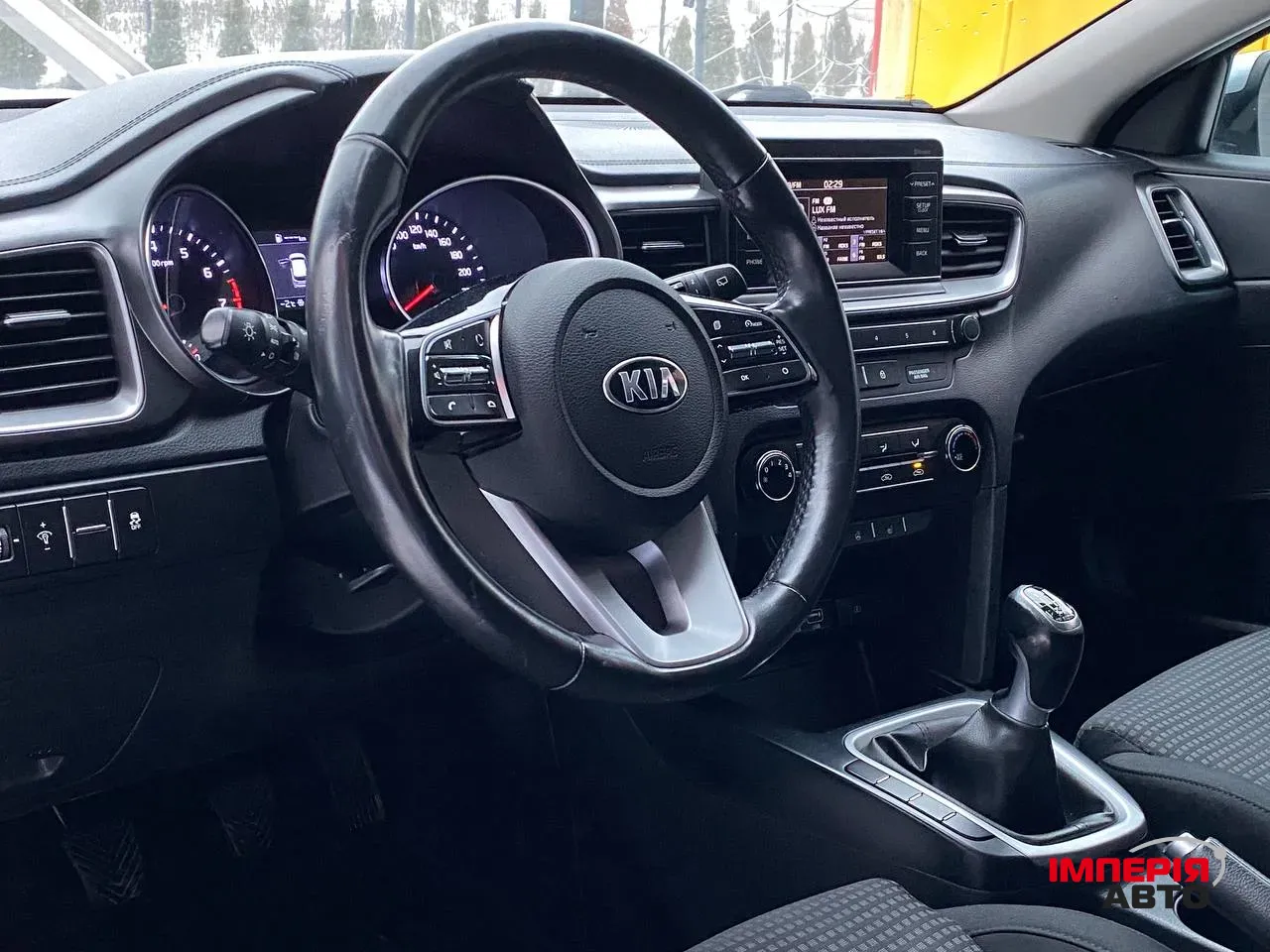 Kia Ceed - фото 2