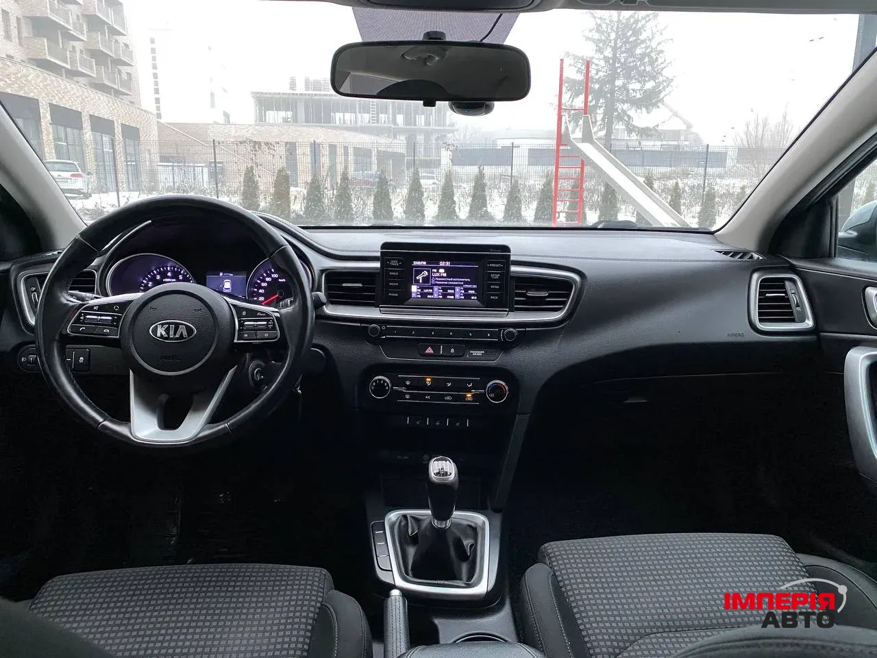 Kia Ceed - фото 18