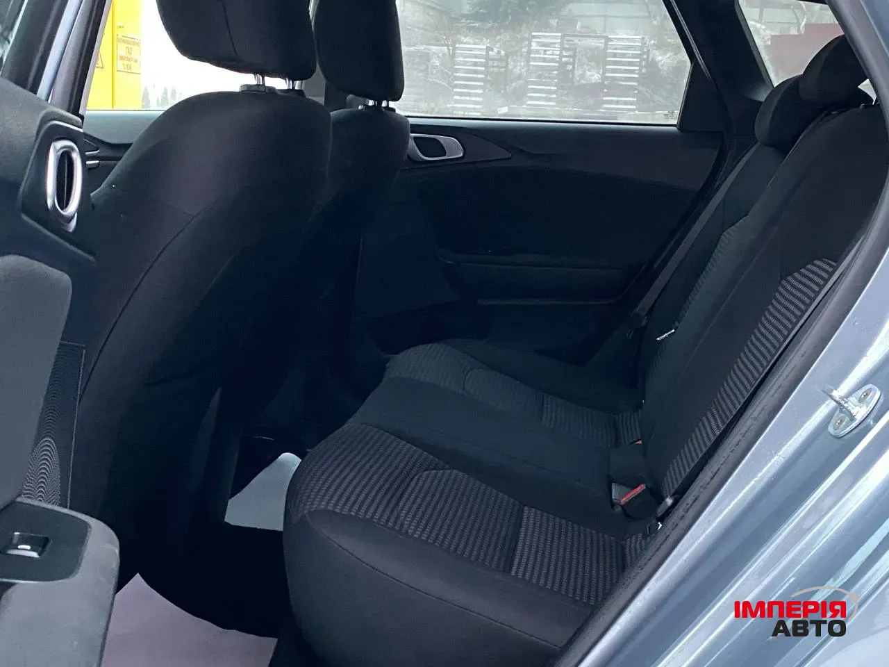 Kia Ceed - фото 15