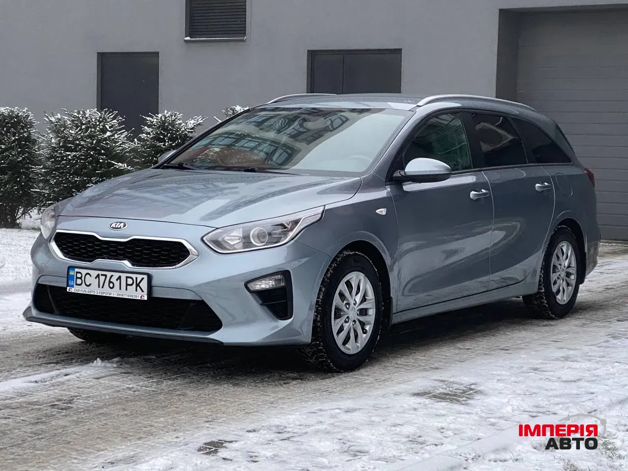 Kia Ceed - фото 1