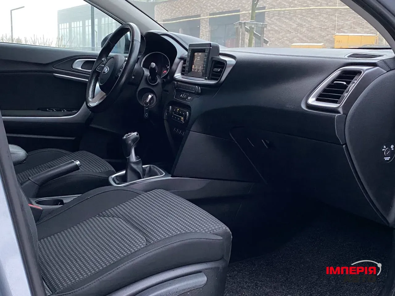 Kia Ceed - фото 17