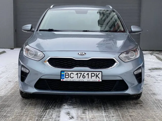 Kia Ceed - фото 5